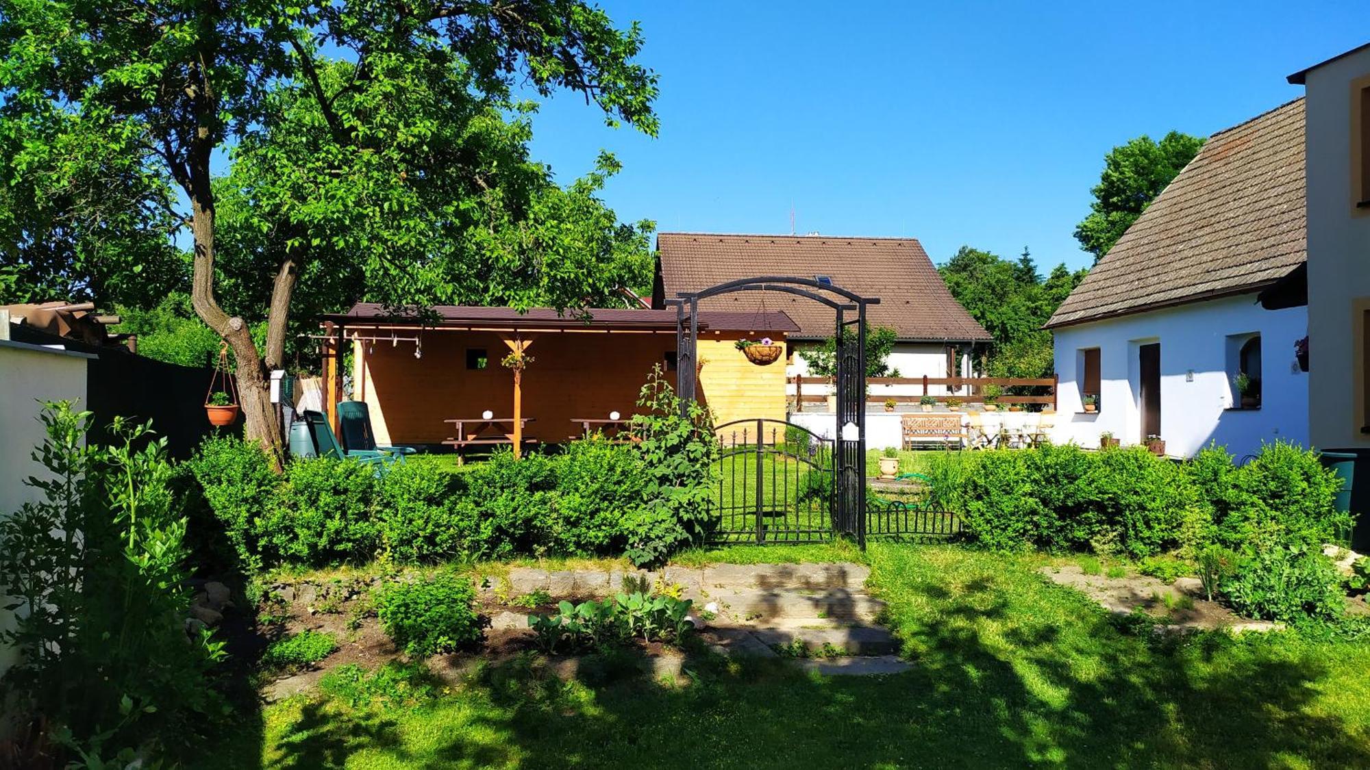 Hotylek.Eu Hotell Chlum u Trebone Exteriör bild