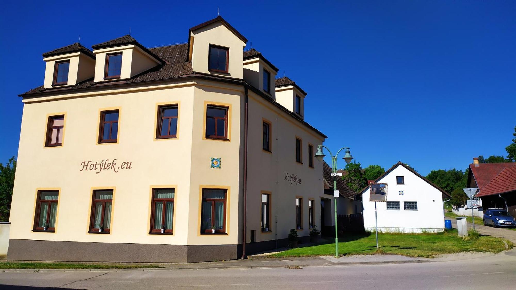 Hotylek.Eu Hotell Chlum u Trebone Exteriör bild